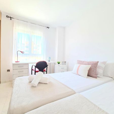 Apartamento 3 Dormitorios Малага Екстериор снимка