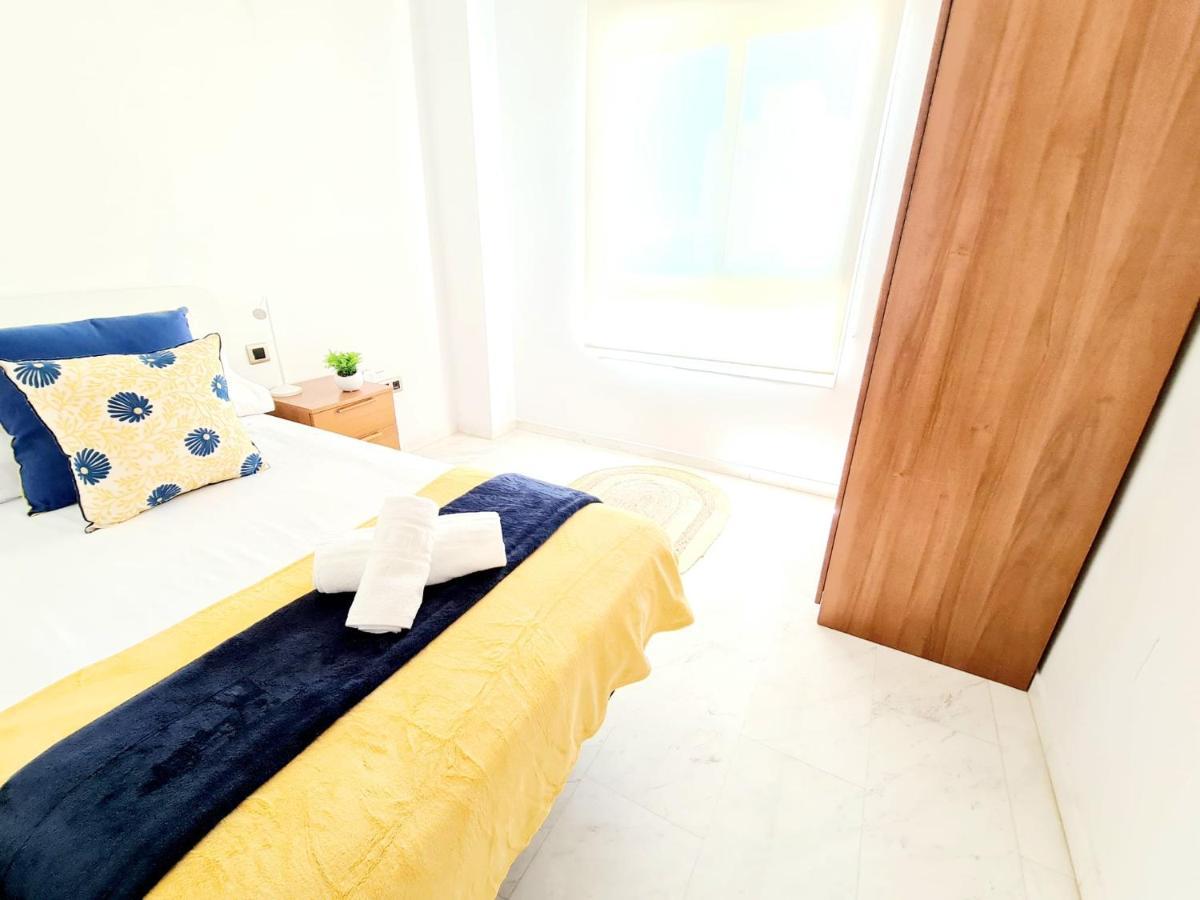 Apartamento 3 Dormitorios Малага Екстериор снимка