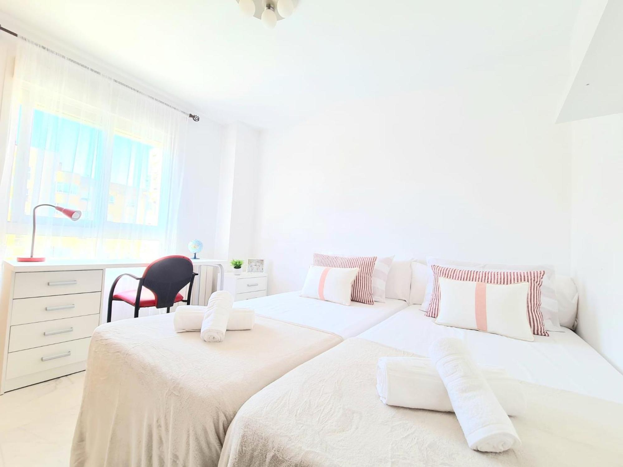 Apartamento 3 Dormitorios Малага Стая снимка